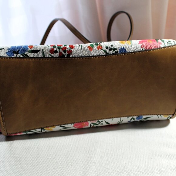 Liz Claiborne Vegan Leather Floral Tote Bag - Picture 12 of 12